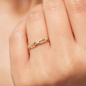 Kedjering i 14K guld med gem, Elegant guldkedjeband, Rektangulär kedjering, Pekfingerring, Enkel stapelring, Kedjering med öppen länk