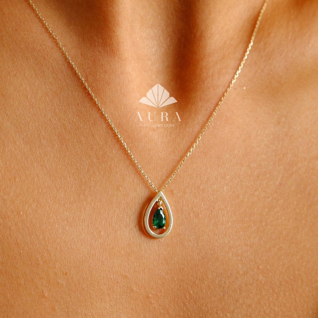 14K Gold Emerald Necklace, Emerald Pendant, Pear Shape Emerald