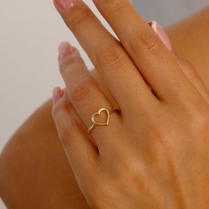 14K Gold Heart Ring, Open Heart Ring, Dainty Gold Band Ring, Love Heart Ring, Promise Ring, Minimalist ring, Heart Gold Ring, Best Friend