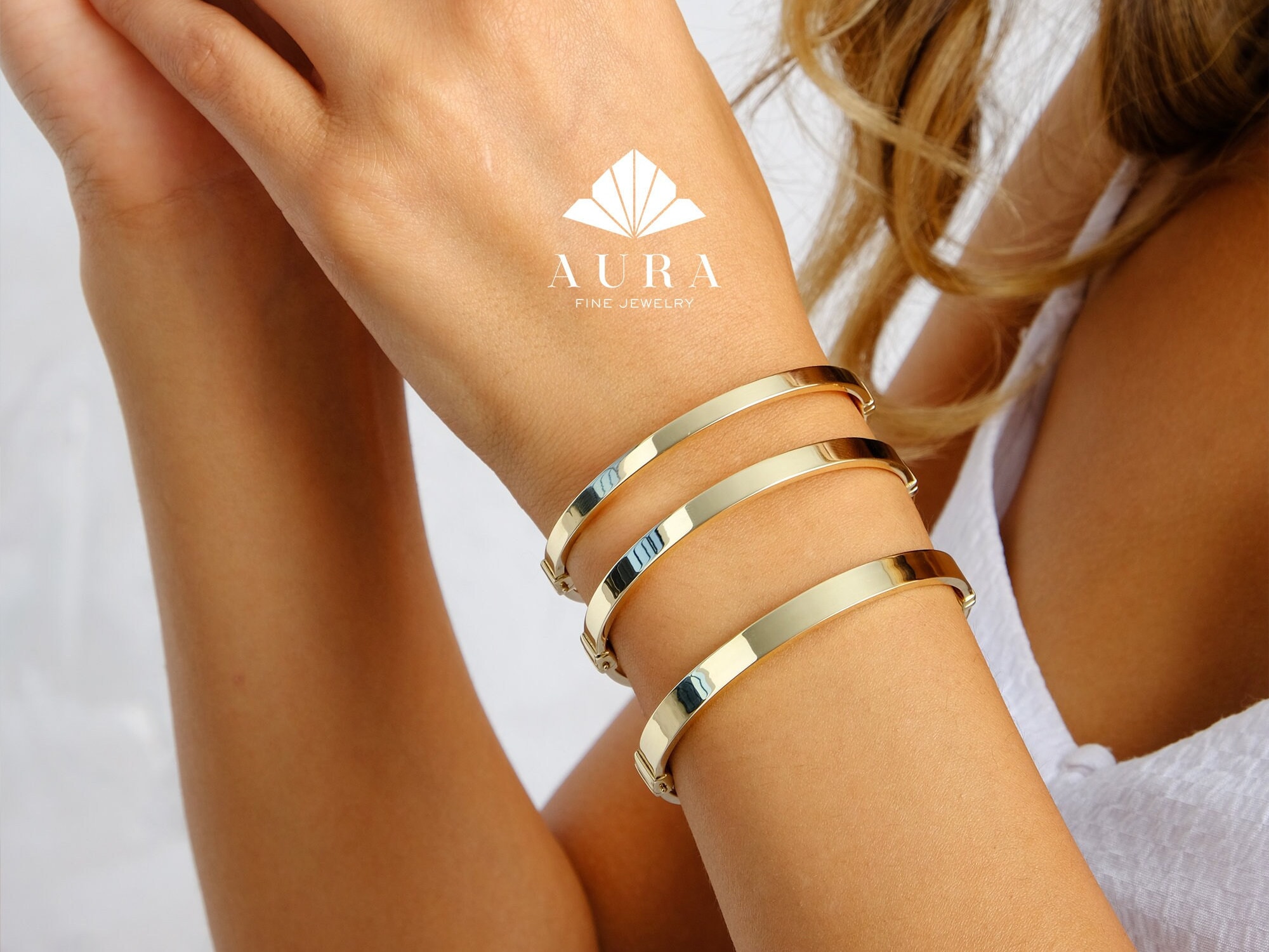 14K Gold Hinged Gold Bracelet, 4mm 5mm 6mm Wide Bracelet, Personalized Gold Oval Bangle Bangle, Custom Gold Cuff, Stacking Engraved Bangle