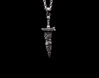 Maliketh's Black Blade Pendant (Elden Ring)