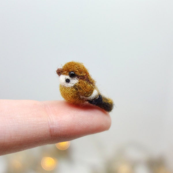 Tiny needle felted sparrow, miniature bird, made to order