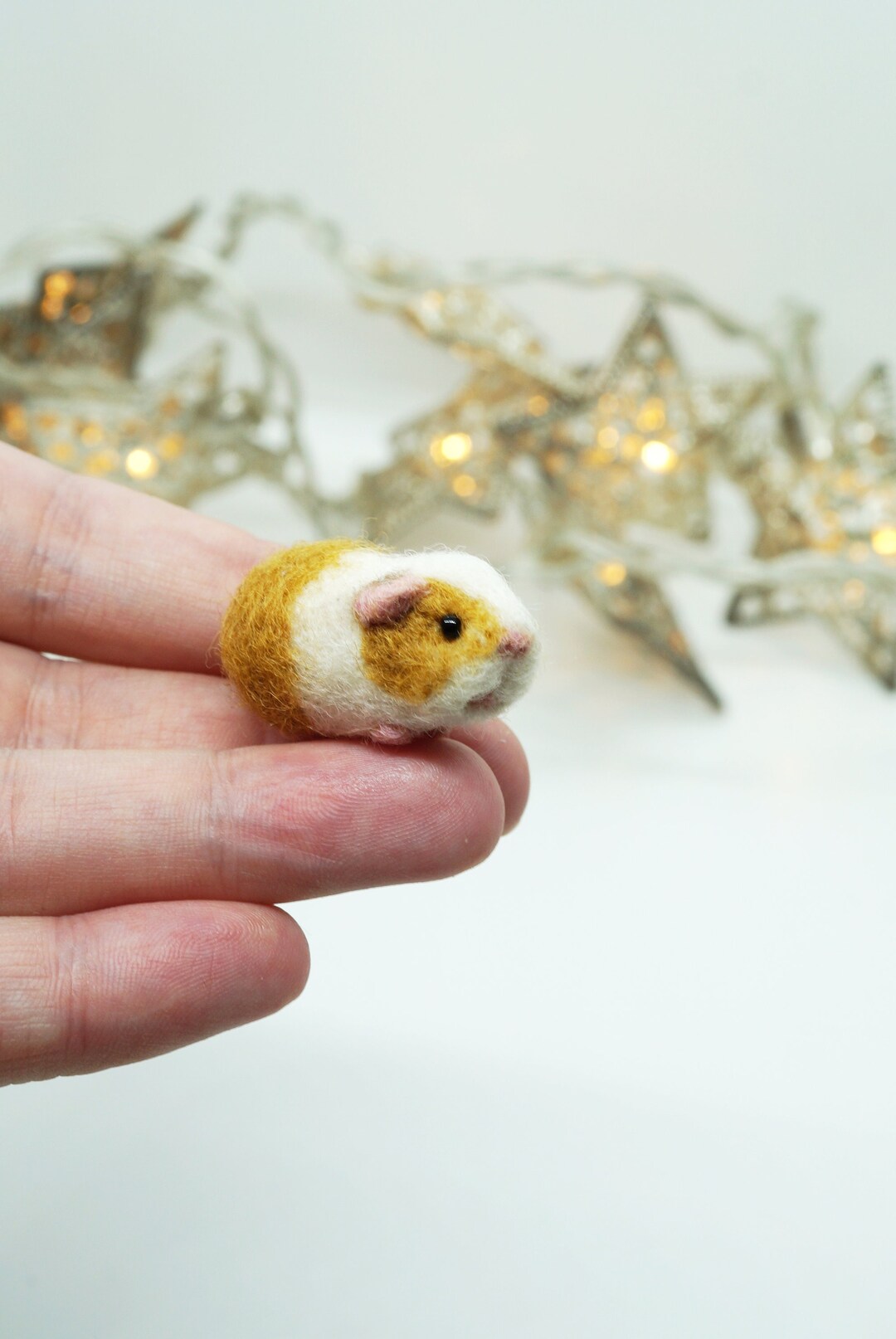Tiny Needle Felted Guinea Pig, Bicolor Guinea Pig, Miniature Pet, Made