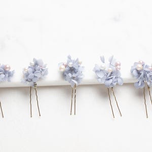 blaue Haarnadeln mit Perle, Hochzeit Haarschmuck, konservierte Hortensie, Braut Haarnadel, Trockenblumen Waldhochzeiten rustikale Haarnadel