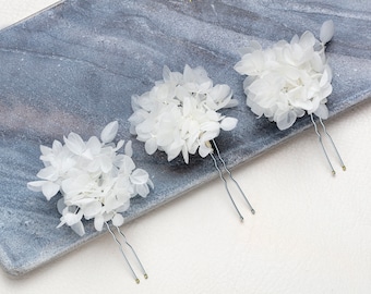 wedding hair accessories, hair pins mini white hydrangea, bridal hair pin, dried flowers woodland, weddings rustic hair pin