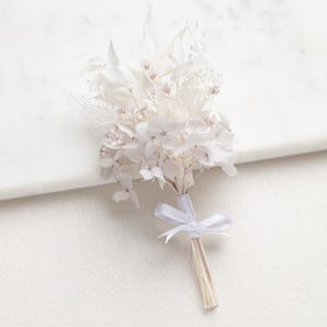 Small dried flower bouquet, wedding favors, corsage, wedding gift, bouquet, dried flower arrangement, mini bouquet, dried flowers