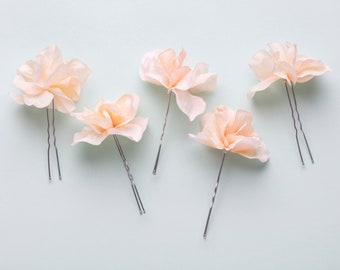 wedding hair accessories, white, peach hydrangea, hair cake pin, bridal hair pin, artificial flowers, woodland weddings, rustic hair pin,