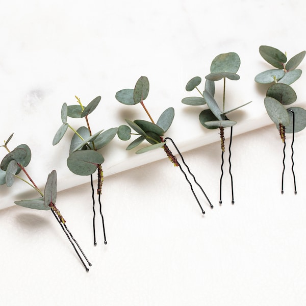 wedding hair pins, flowers hair clips, eucalyptus hair pin, eucalyptus bridal hair pin, fresh flowers, woodland weddings, rustic hair pin,