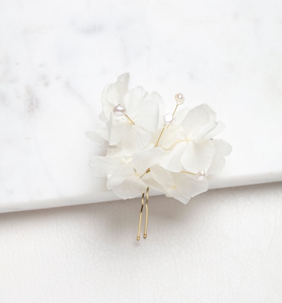 Hochzeit Haarschmuck Süßwasserperlen weiße Hortensie Haarnadel Braut Haarschmuck Trockenblumen Wald Hochzeiten rustikale Haarnadel