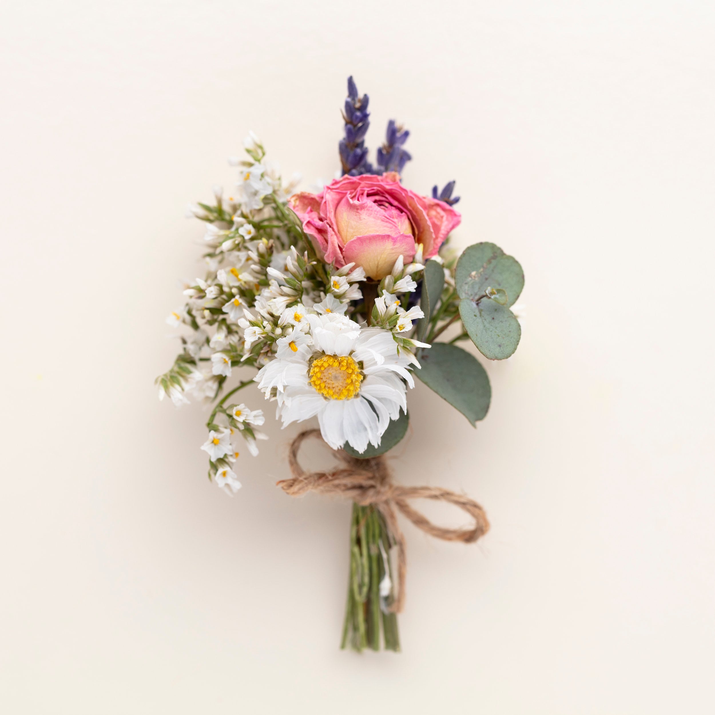 Car mini bouquet, handcrafted car bouquet, crocheted mini bouquet, car vent  bouquet, sunflower /rose bouquet,car decoration bouquet,car gift