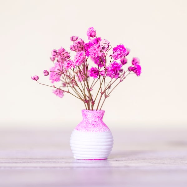 Dollhouse Miniature vase with flowers baby breath, Dollhouse Miniature, Flower, Mini Bouquets, Geschenkverpackung, Dollhouse, Miniatur Vase,