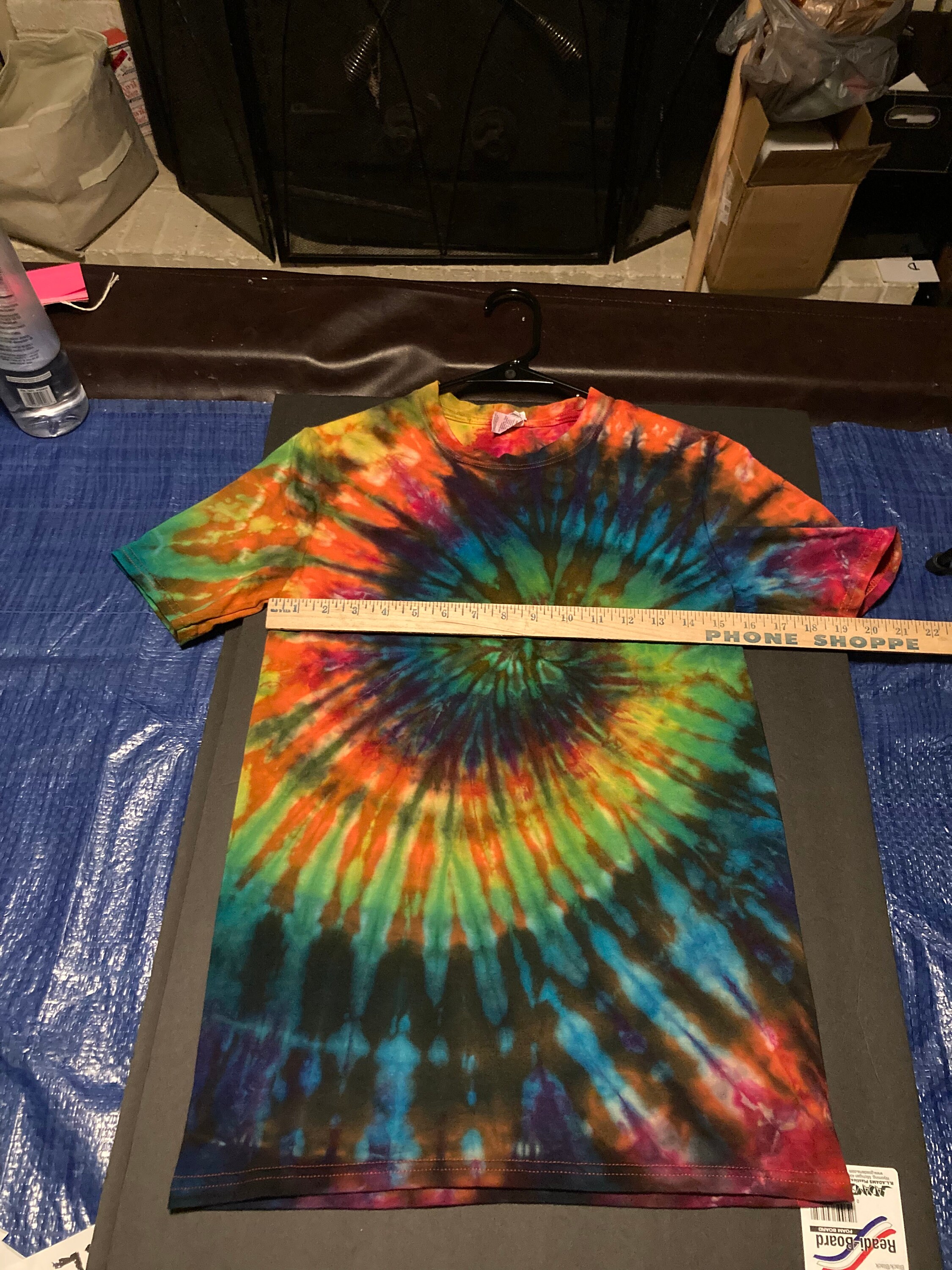 reverse rainbow tie dye