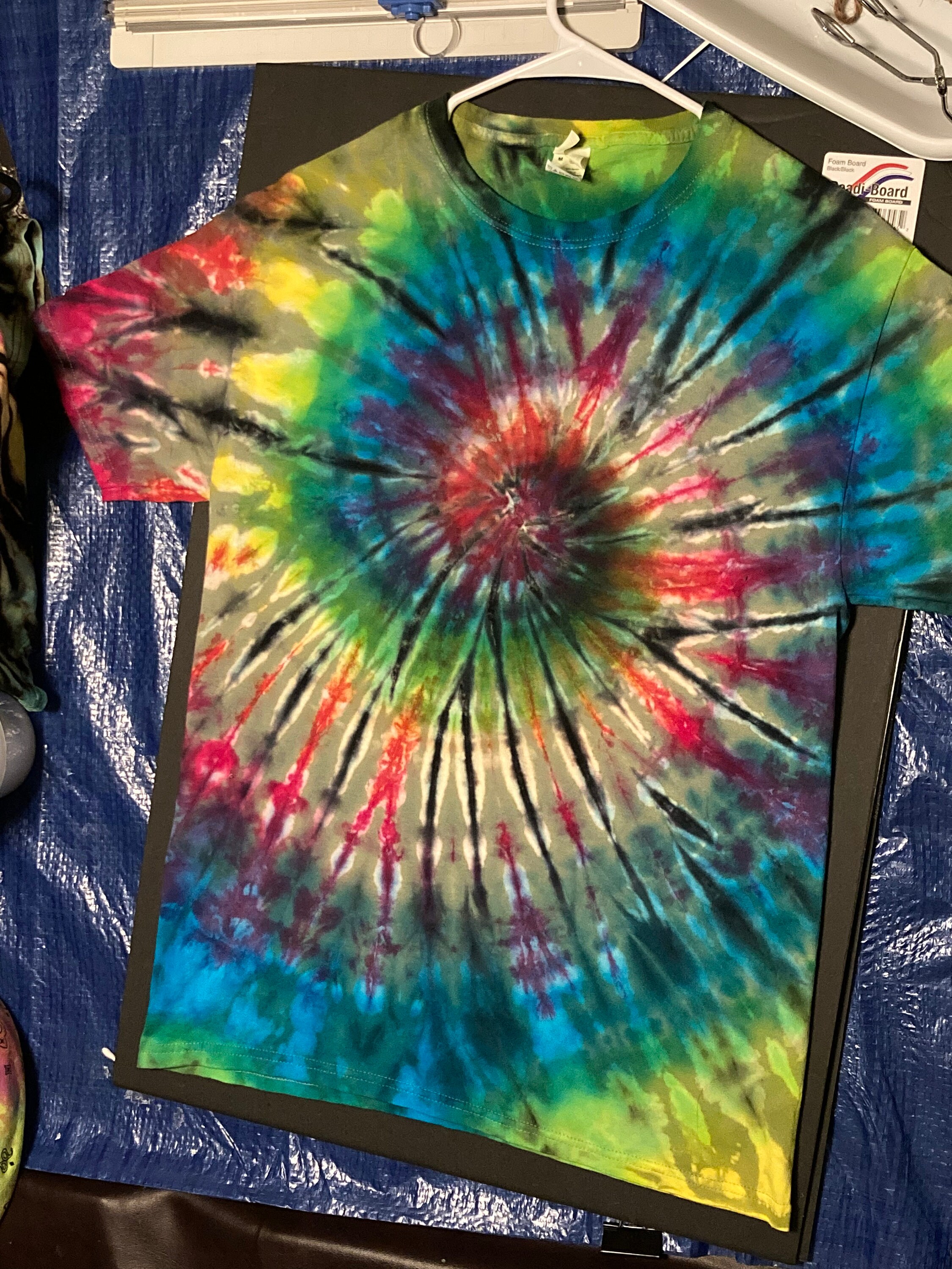 reverse rainbow tie dye