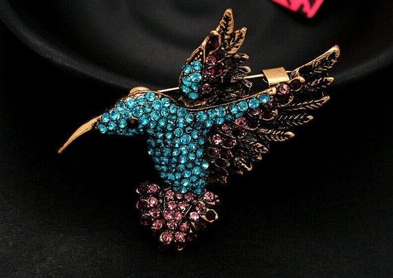 Hummingbird brooch best sale pin