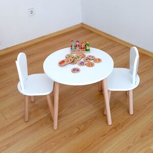Mini table and chairs for toddlers store