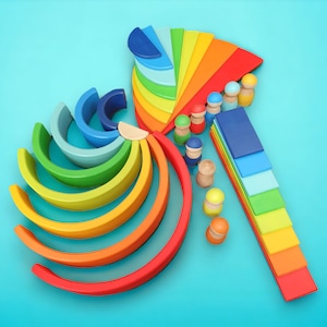 Handgefertigte Grimms Stil Holz Waldorf Regenbogen Stacker Spielzeug +1 Alter 34 stücke.Montessori Stapeln Open Ended Lerngeburtstagsgeschenk für Kleinkinder
