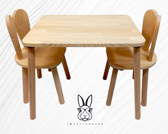 Holz-Kindertisch-Aktivität-Tisch, Holz-Kaninchen-Stuhl-Holz-Kindertisch und Stühle-Montessori-Möbel-Kindertisch mit zwei Stühlen