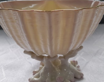 Belleek Pottery, Cardium Shell on Coral, Third Green Mark 1965 - 1981