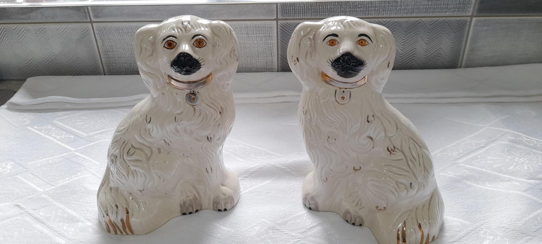 Royal Doulton Mantel Dogs, Porcelain Wally Dogs, 1378-5 UK