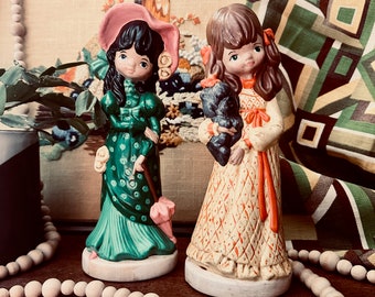 Figurines de fille vintage