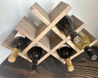 Wooden countertop wine rack for 8 bottles