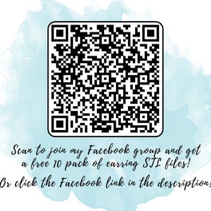 Puede incluir: Un c&oacute;digo QR en blanco y negro sobre un fondo de acuarela azul claro. El texto debajo del c&oacute;digo dice: "&iexcl;Escanea para unirte a mi grupo de Facebook y obtener un paquete gratuito de 10 archivos STL de aretes! &iexcl;O haz clic en el enlace de Facebook en la descripci&oacute;n!"
