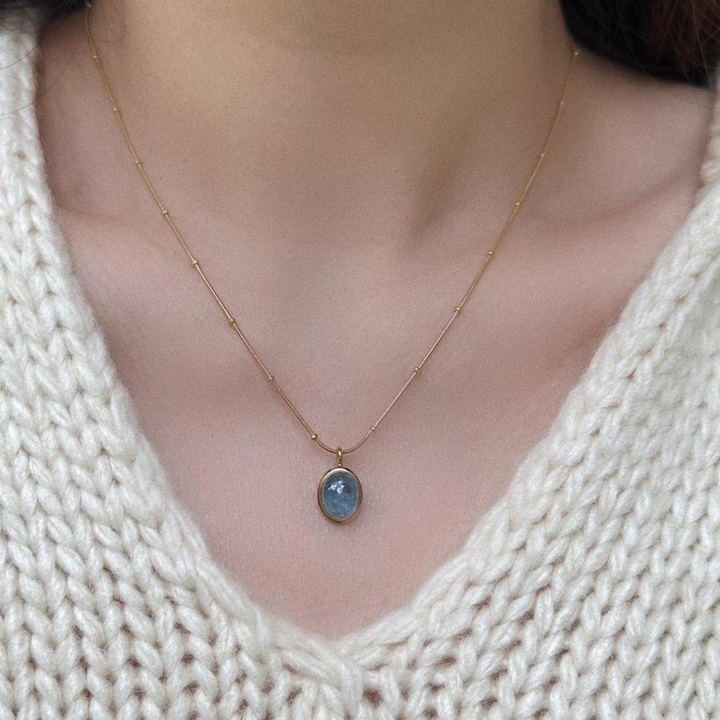 Collier en or avec pierre naturelle aigue-marine de mer, collier pendentif pierre bleue, collier minimaliste pierre bleue image 7