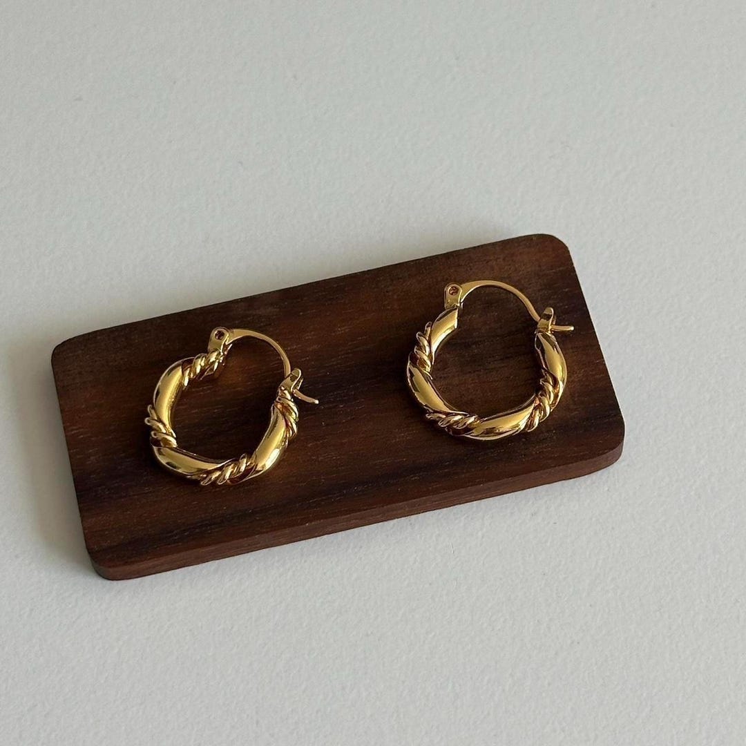 Gold Twisted Hoop Earrings for Women, Small Twisted Hoop Earrings, 18K ...