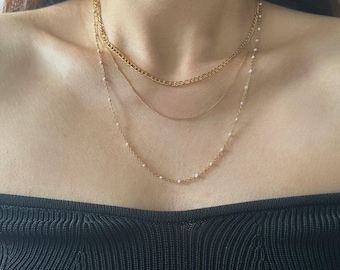 Collier triple chaîne en or, collier de perles blanches, collier multicouche doré, collier en or empilé