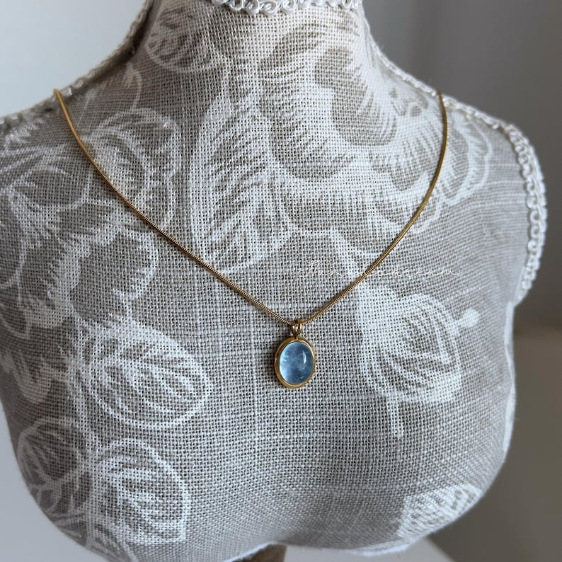 Collier en or avec pierre naturelle aigue-marine de mer, collier pendentif pierre bleue, collier minimaliste pierre bleue image 8