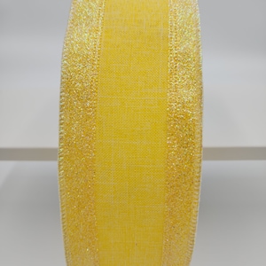 10YD、2.5インチのワイヤー入り明るい黄色、シュガー/スパークルエッジリボン - スプリングリボン。その他のカラーオプションについては、ショップ内の他のリストをご覧ください。