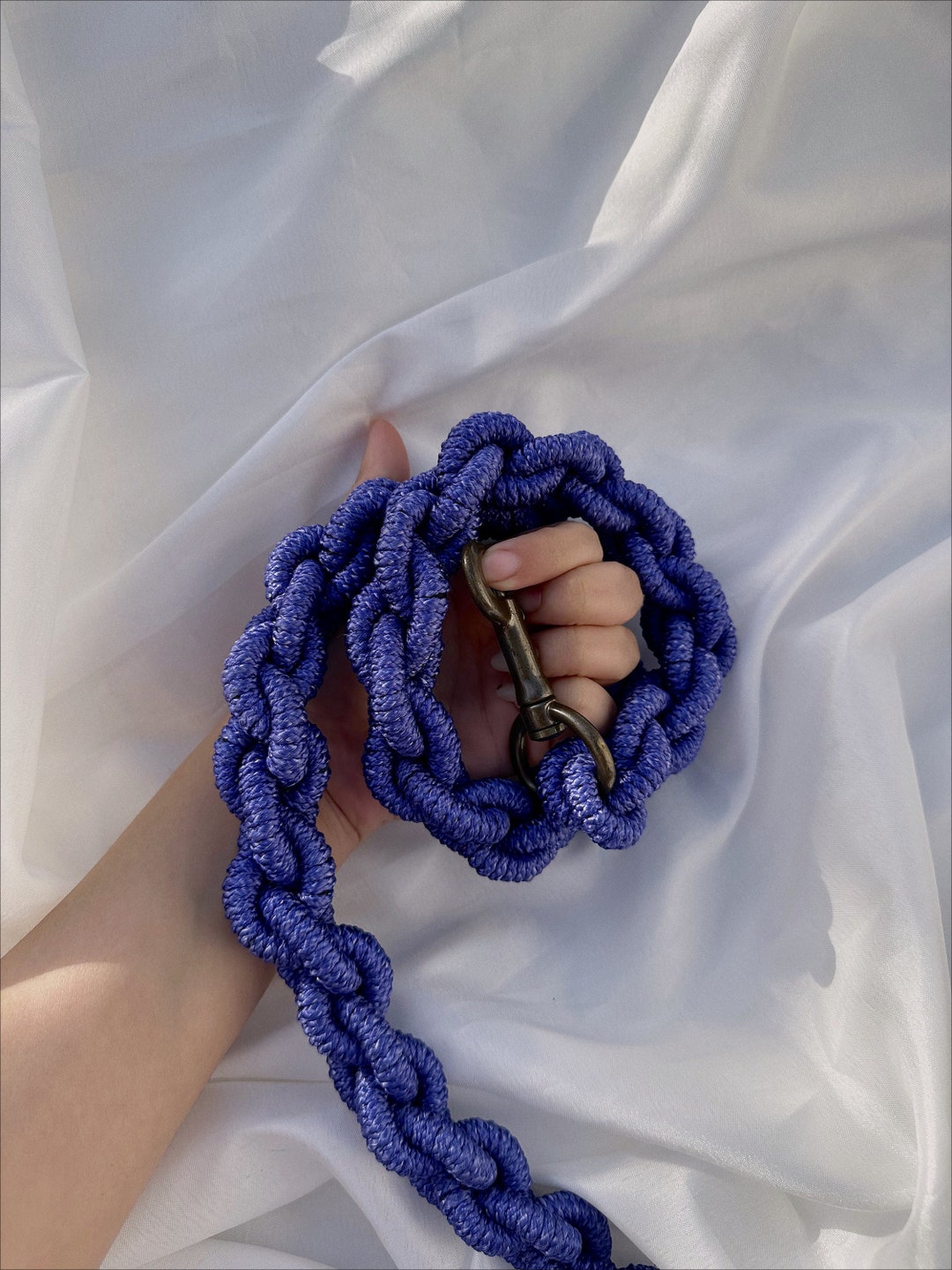 Handmade Dog Leash, Carabiner Pet Leash, Lightweight and Durable Rope