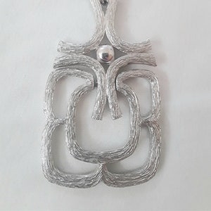 Vintage 70s Avon Brushed Silver &quot;Mayan&quot; Necklace