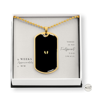 9 Week Miscarriage Keepsake | Miscarriage Gift for Men | 9 Week Fetus in the Womb | Miscarriage for Dad | Miscarriage Fathers Day Gift