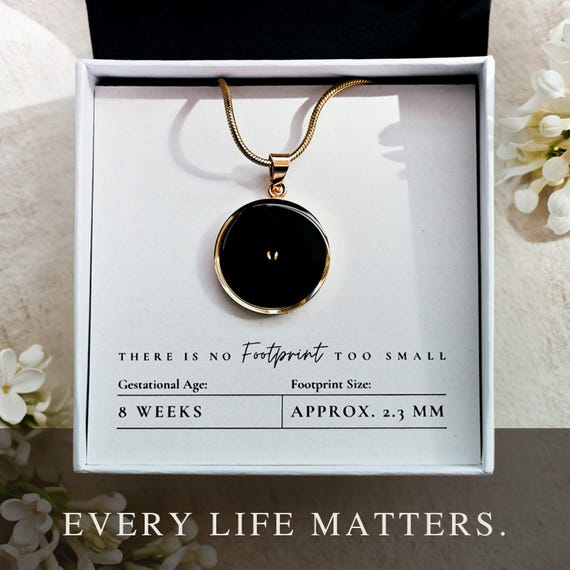 8 Week Miscarriage Gift Box | Mama Necklace Bereavement Gift | Baby Footprint Necklace IVF Memorial Gifts | Motherhood Statement Necklace