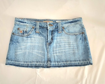 Y2K Paris Blues Micro Mini Skirt | Low Rise Light Wash Raw Hem Size 7