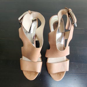 Michael Kors Tan Slingback Sandals: 4&quot; Heel, Size 9M, Leather Upper