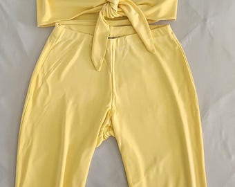 Vintage Y2K Yellow Halter Crop Top Flare Pants Set Size S Moda International