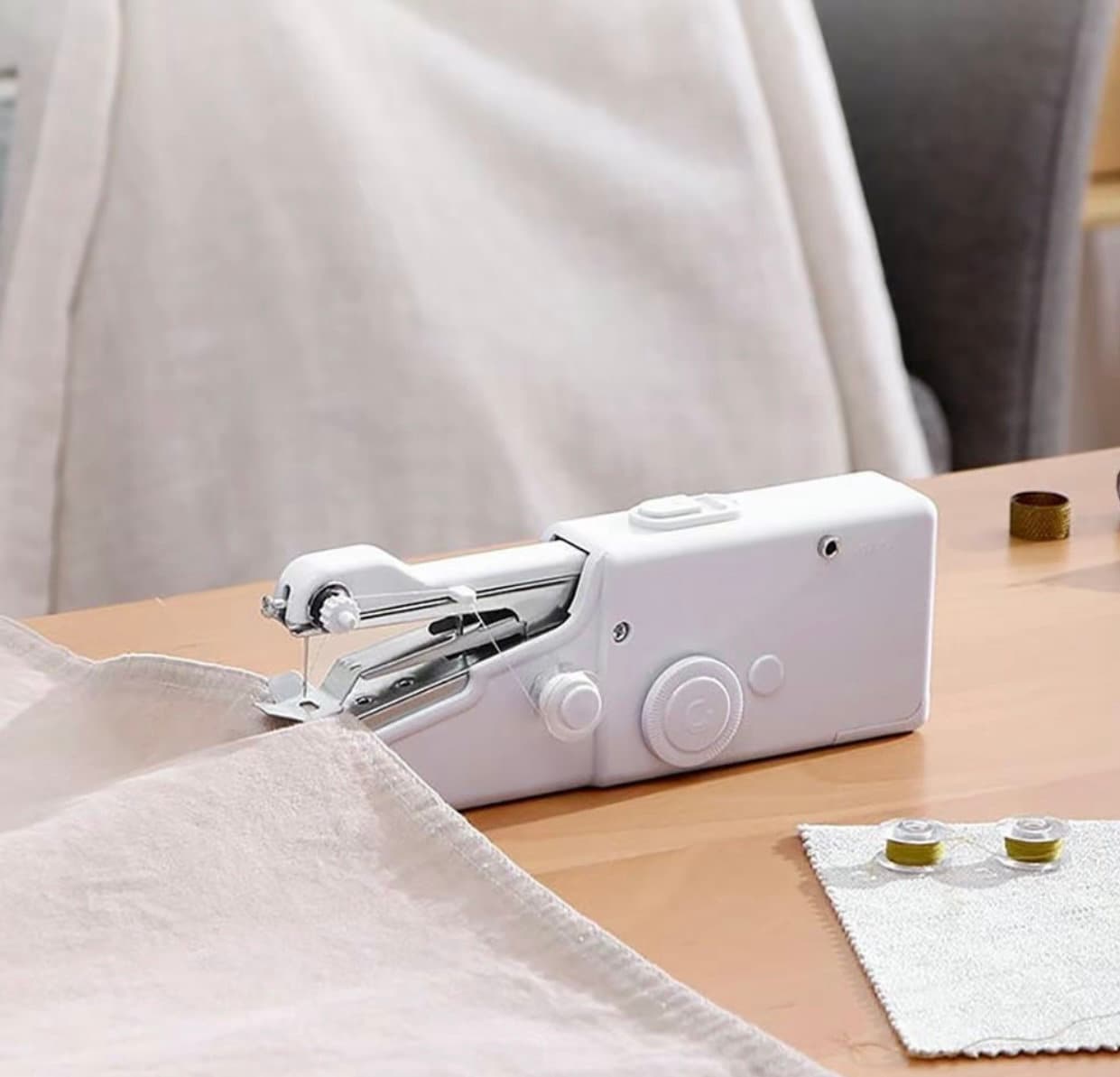 Handheld Sewing Machine Manual Portable Stitch Stapler Mini Sewer Machine  Hand Stitcher Handy Needlework Tool for