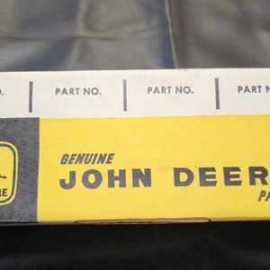 Vintage John Deere Teile Box (ca 1968)