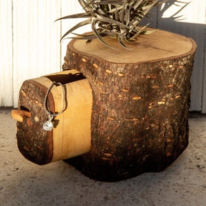 Wooden Box, Rustic Wood Mystery Box, Wooden Jewelry Box, Bandsaw Box Great Handmade Mother&#39;s Day gift for Her!