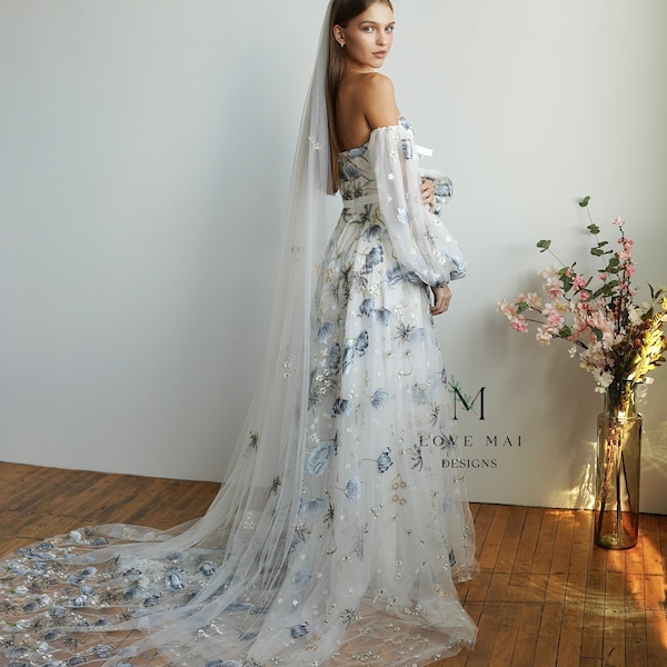 Sample France-Wildflower Embroidered Wedding Dress: Off-Shoulder Floral Tulle Gown Sample