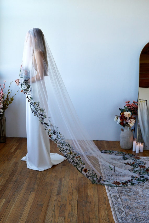 Bridal veil designs discount