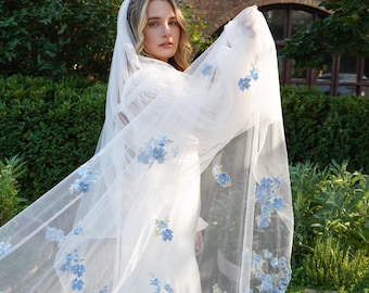Floral Embroidery Bridal Veil: Blue Flower Wedding Veil