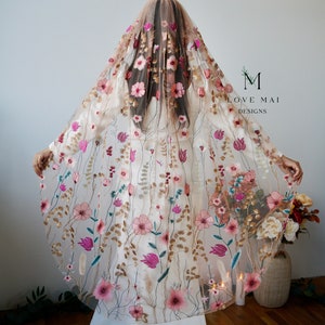 Elowen  -Flower Embroidery Wedding Veil / Bridal veil with lace, floral veil, veil with flower lace /Love Mai Designs