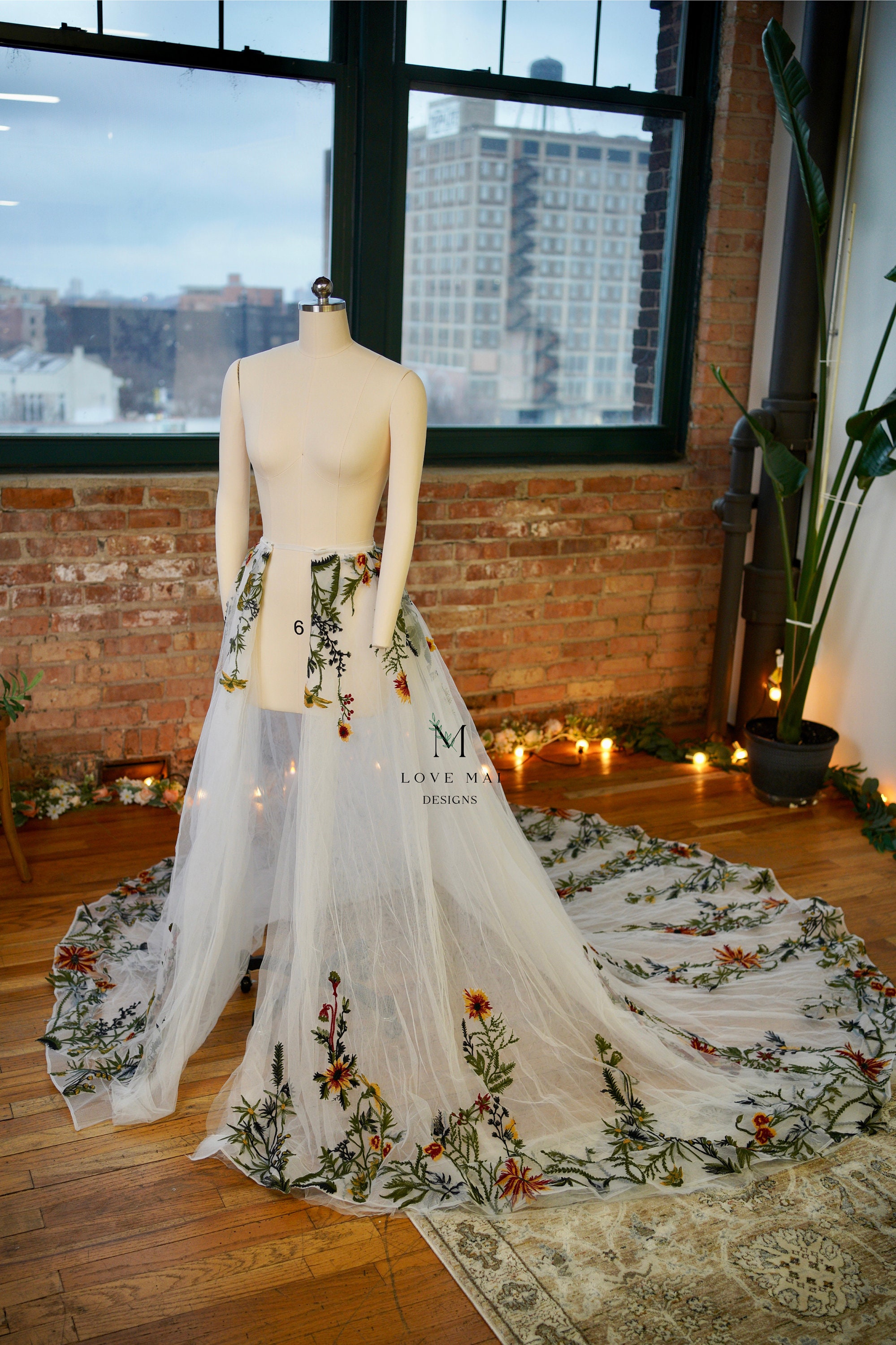 Wildflower Applique Bridal Overskirt - Detachable Tulle