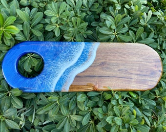 Resin Cutting Board | Beach Themed Cheese Board | Ocean Themed Serving Board