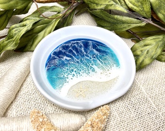 Coastal Spoon Rest: Epoxy Resin Ocean Waves, Beach Decor