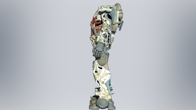 K&ouml;nnte beinhalten: Eine wei&szlig;e, graue und orangefarbene Roboterfigur mit einem detaillierten, beweglichen Design. Die Figur steht auf einem grauen Hintergrund.