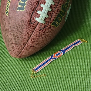 Chicago Bears bracelet. Chicago Bears jewelry. Orange and blue bracelet. NFL. Beaded loom woven bracelet. Seed bead bracelet.